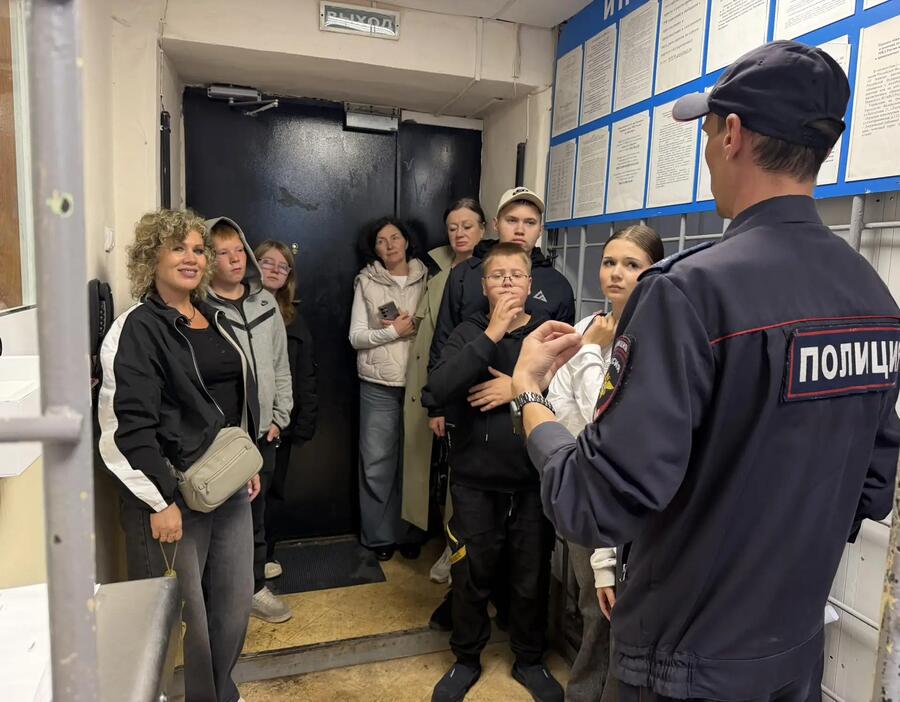 В линейном отделе транспортной полиции Перми прошла экскурсия для подростков - фото 4