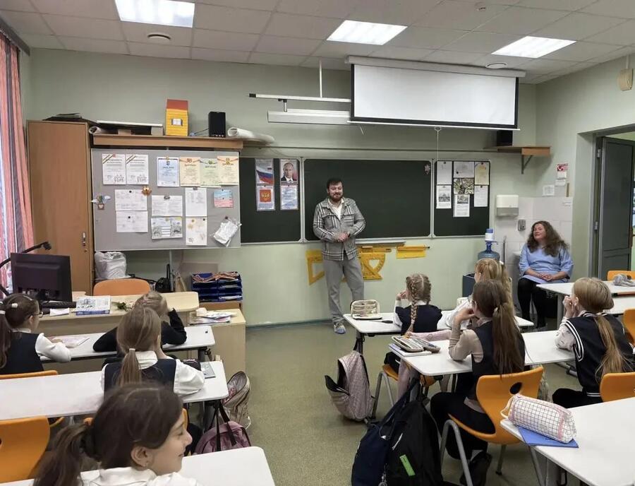 Пермские полицейские проводят акцию «Несовершеннолетний и закон» среди школьников - фото 2